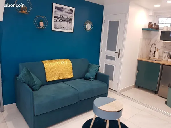 Studio meublé rénové - 2 min du rer d - bail mobilité