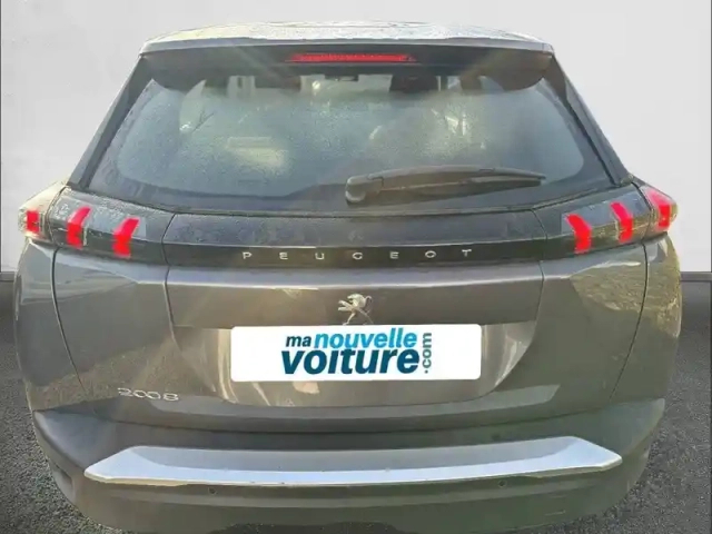 Peugeot 2008 puretech 100 s&amp;s bvm6 — photo 27