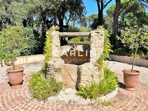 Villa 14 pièces 580 m²