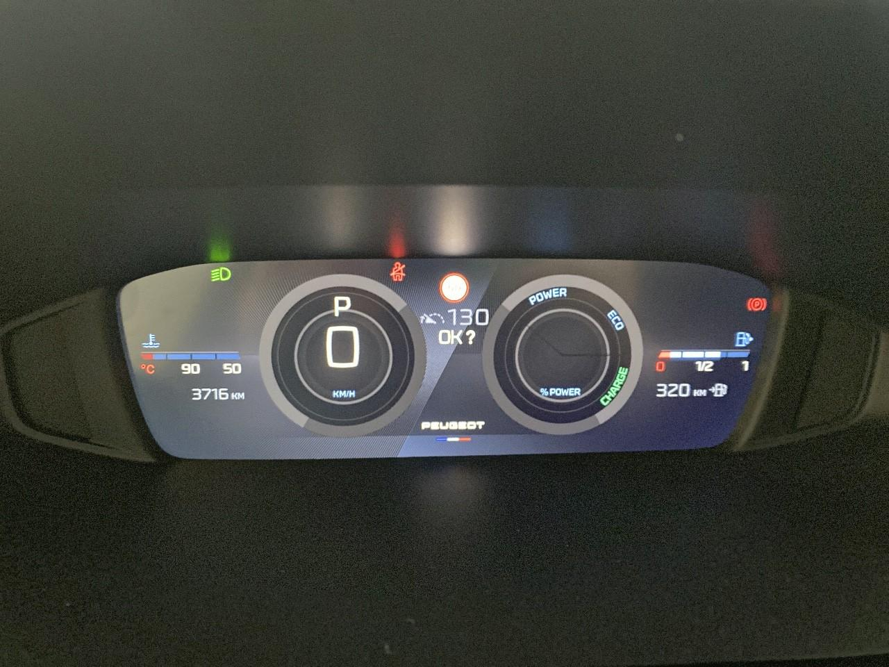 Peugeot 308 hybrid 145 e-dcs6 allure — photo 13
