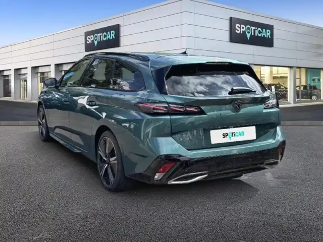 Peugeot 308 sw phev 225 e-eat8 gt — photo 30