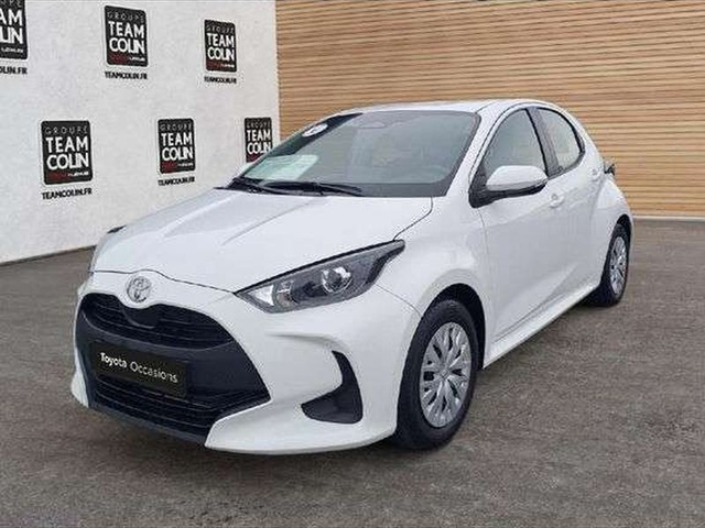 Toyota YARIS Toyota Yaris 116h Dynamic 5p MC24