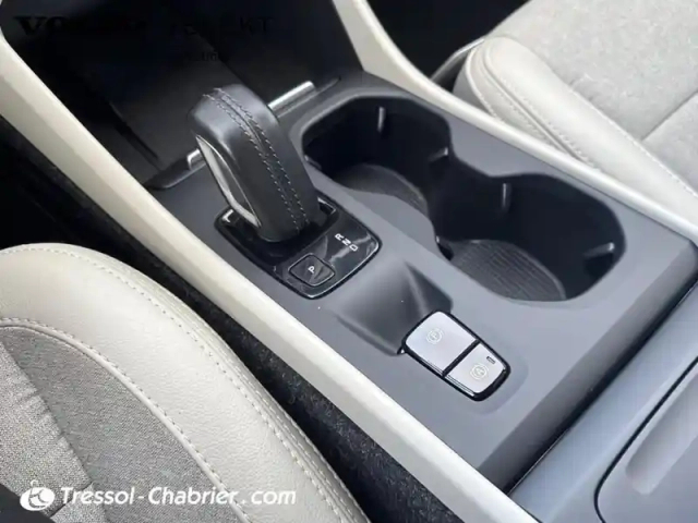 Volvo Xc40 d3 adblue 150 ch geartronic 8 momentum — photo 24