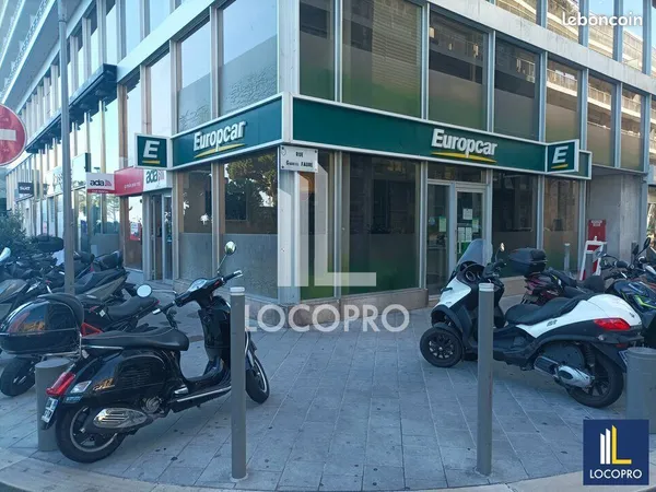 Local commercial 54 m²