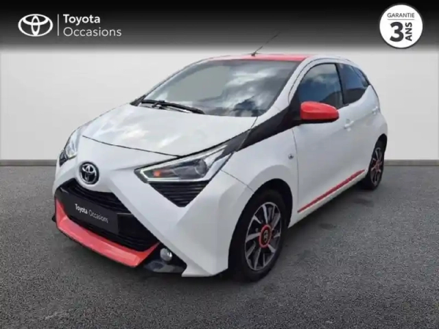 Toyota Aygo 1.0 vvt-i 72ch x-trend 2 5p — photo 1