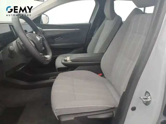 Renault Megane e-tech ev60 220 ch super charge — photo 9