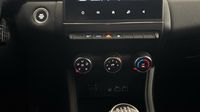 Renault Captur 1.0 TCe 90ch Evolution — photo 26