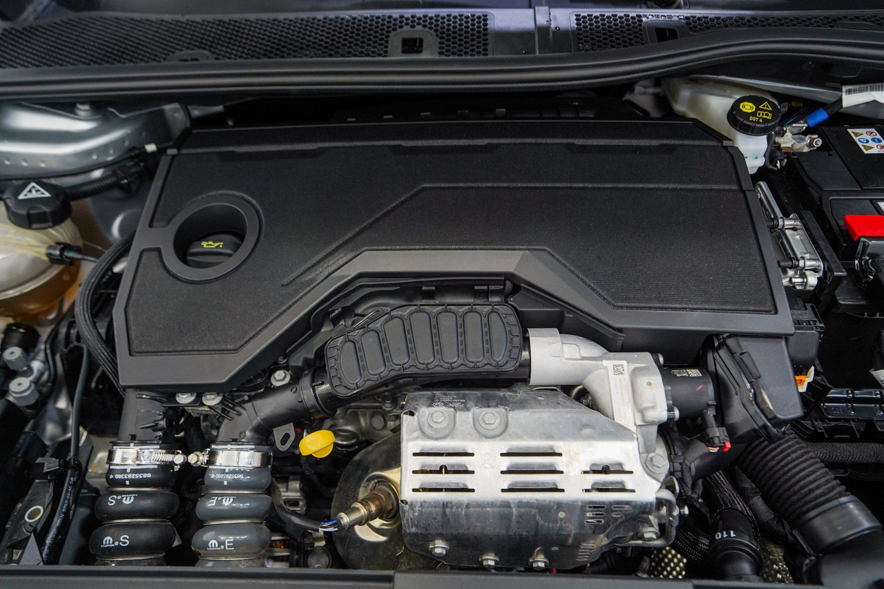 Opel Corsa — photo 32