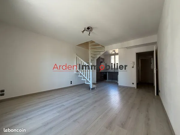 Appartement 3 pièces 43 m²