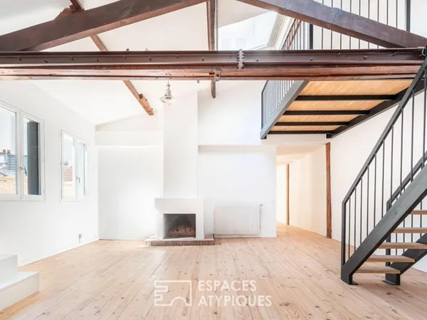 Loft avec terrasse plein Sud Est à proximité du Canal st Martin et du Bassin de la Villette