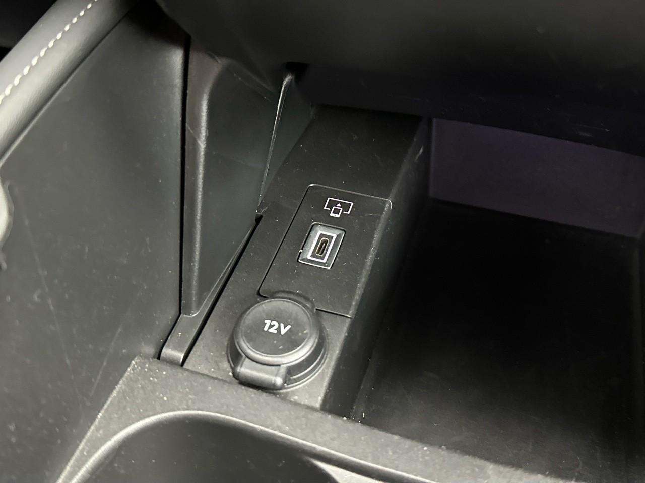 Ds Ds 4 puretech 130 eat8 trocadero — photo 29