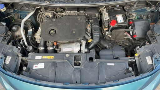 Peugeot 5008 1.5 BlueHDi 130 EAT8 - Active Business – 2019 – 138653 km – Diesel – Boîte Automatique — photo 30