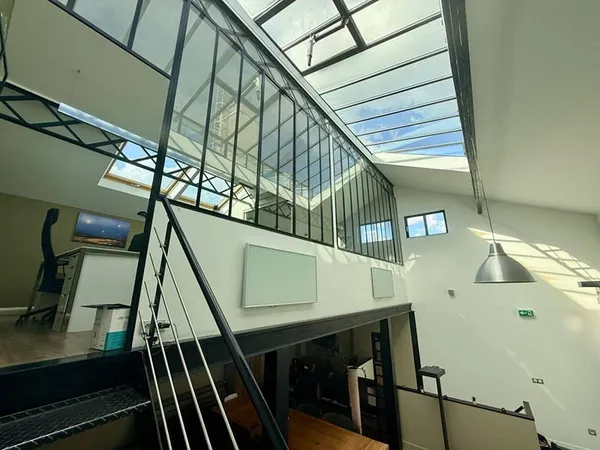 Local commercial 104 m²