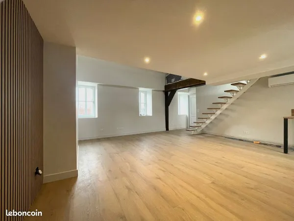 Duplex 3 pièces 77 m²