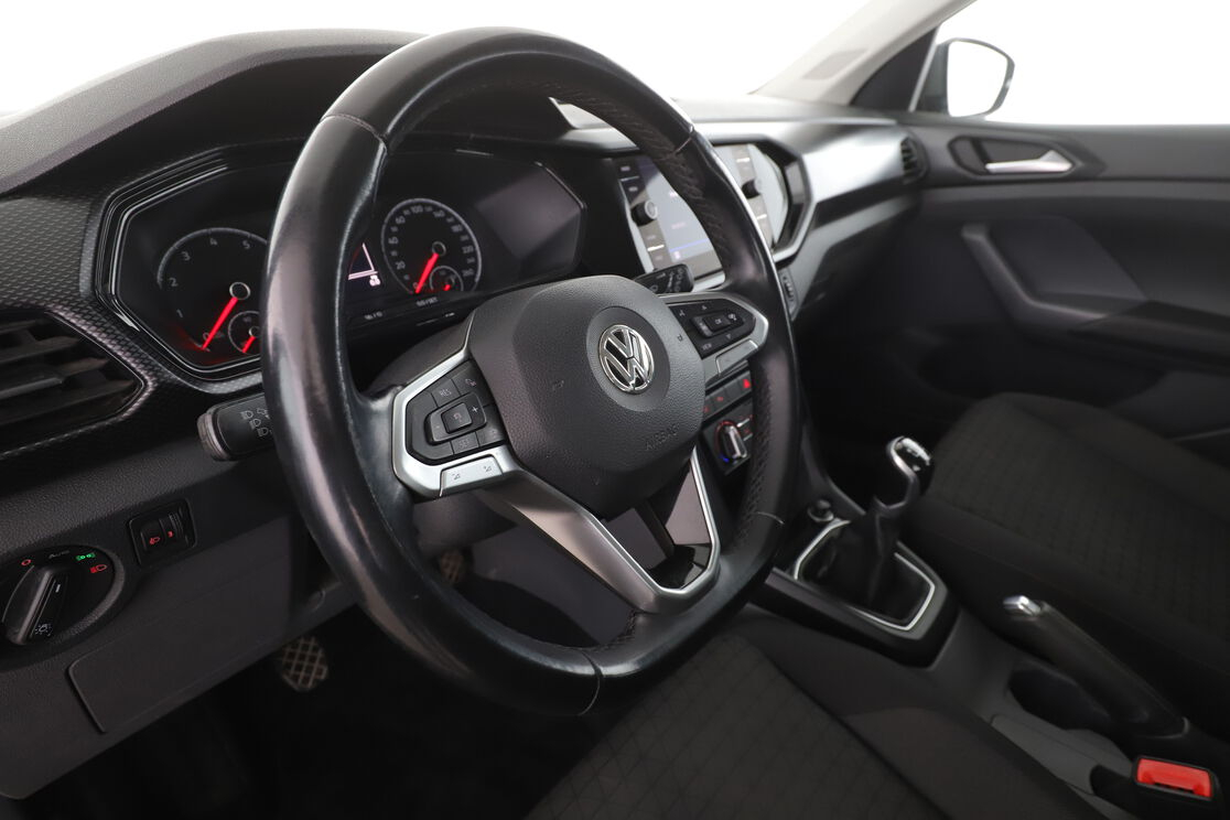 Volkswagen T-Cross 1.0 TSI Lounge — photo 10