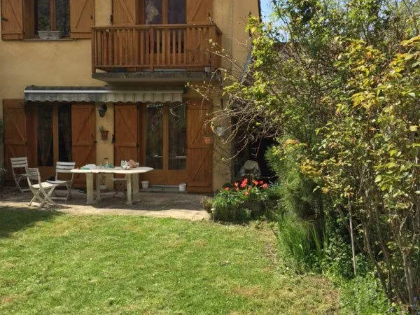 A louer - maison mitoyenne dans un lotissement