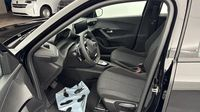Peugeot 2008 1.2 Hybrid 145ch Style e-DCS6 — photo 12
