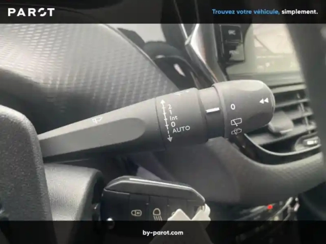 Peugeot 2008 1.5 bluehdi 100ch e6.c crossway s&amp;s bvm5 86g — photo 19