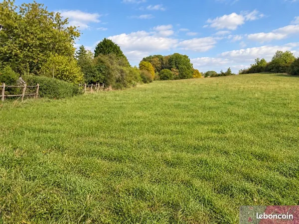 Terrain 893 m² Orchamps