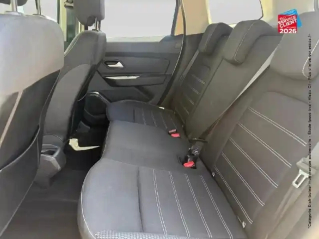 Dacia Duster 1.5 dci 110ch prestige 4x2 — photo 12