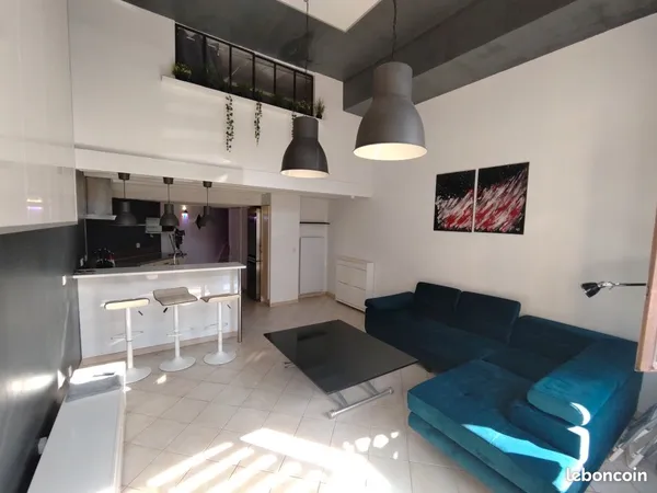 T2 style loft meublé