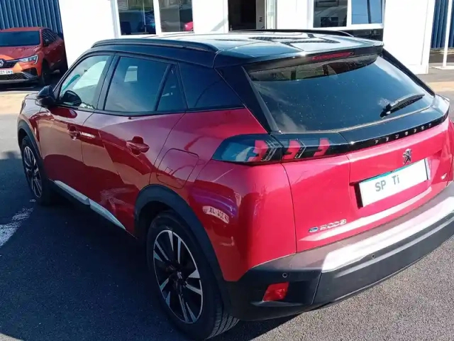 Peugeot 2008 electrique 136 ch — photo 5