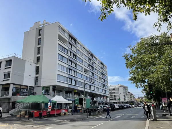 APPARTEMENT 4 PIÈCES IDÉALEMENT SITUÉ AU PIED DE LA GARE DE