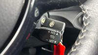 Toyota Yaris 69 VVT-i Dynamic 5p — photo 27