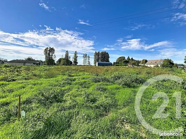 Terrain 1 008 m² Valmont