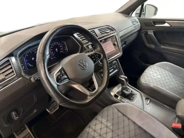 Volkswagen Tiguan 2.0 tdi 150ch dsg7 r-line — photo 9