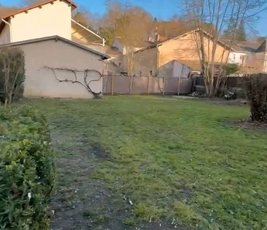 🌿 À LOUER - Terrain à Mussidan (24400)
