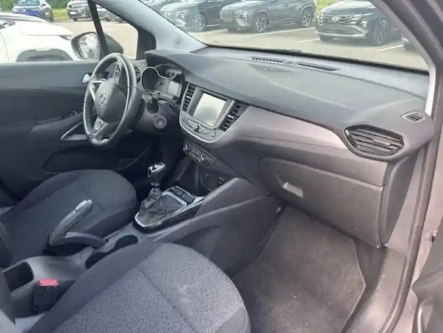 Opel Crossland X 1.2 turbo 110 ch — photo 11