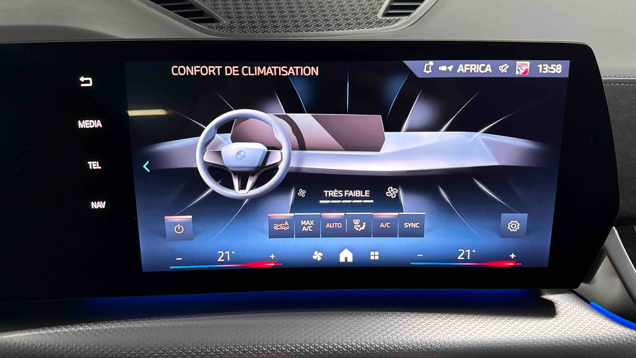 BMW iX2 eDrive20 204ch BVA — photo 30