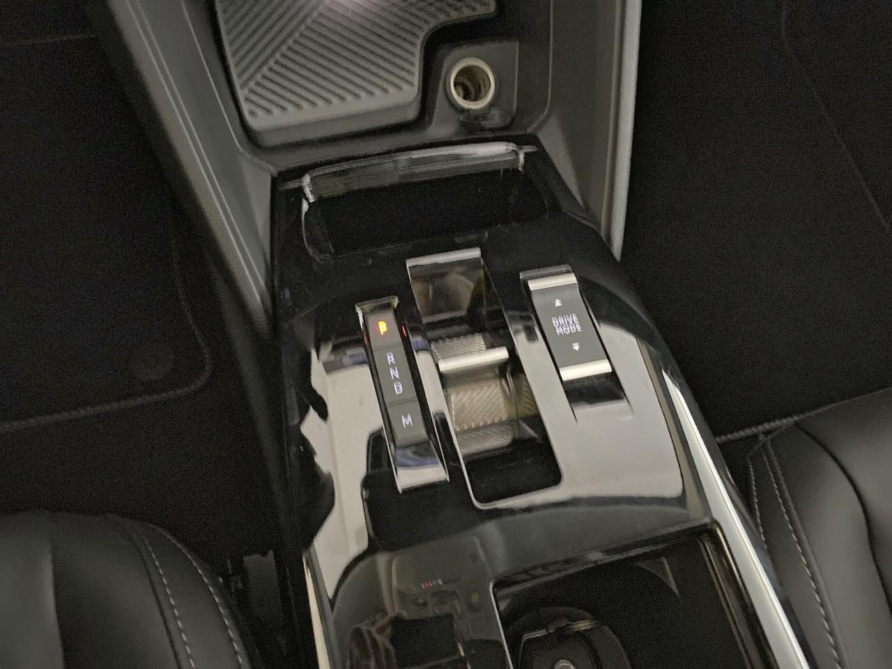 Citroën C4 hybride 145 ch e-dcs6 max — photo 18