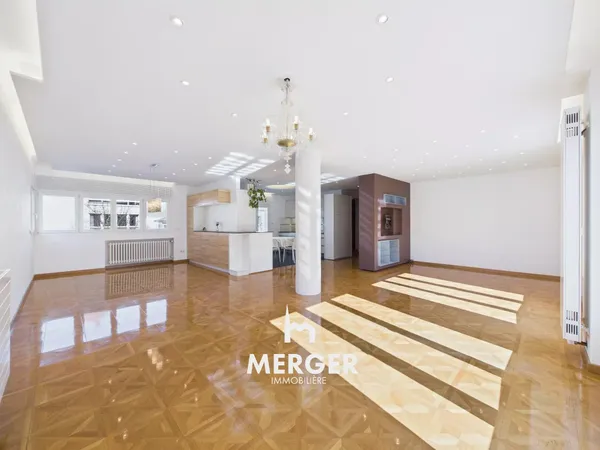 RARE DUPLEX REFAIT A NEUF AVEC BALCON