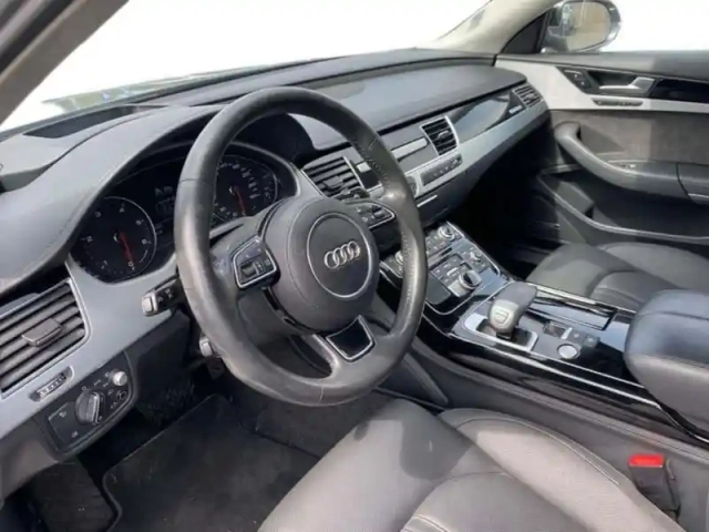 Audi A8 v6 3.0 tdi 262 dpf clean diesel tiptronic 8 quattro avus extended — photo 9