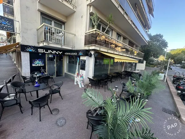 Local commercial 82 m²
