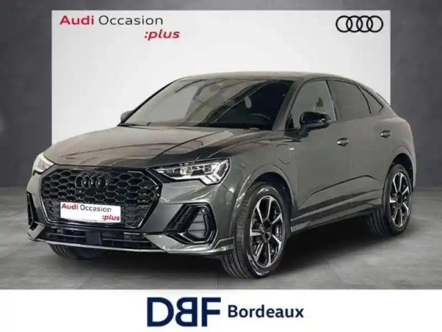Audi Q3 45 tfsie 245 ch s tronic 6 s line
