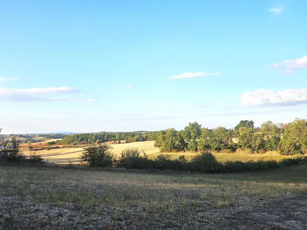 Un cadre privilégié pour votre projet - Terrain de 1 655 m² avec vue dégagée, au calme !