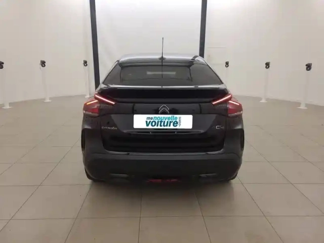 Citroën C4 e- 136 ch automatique — photo 32