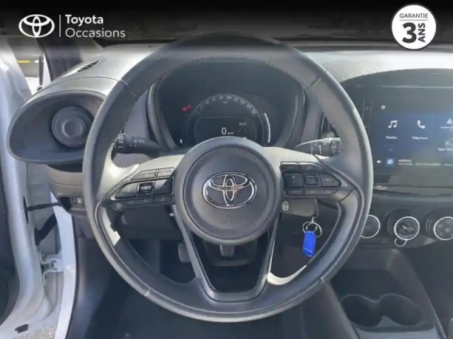 Toyota Aygo X 1.0 vvt-i 72ch dynamic my24 — photo 9