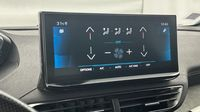 Peugeot 3008 1.5 BlueHDi 130ch S&S GT EAT8 — photo 13