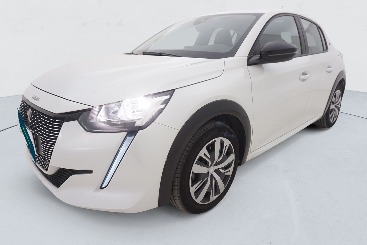 Peugeot 208 — photo 8