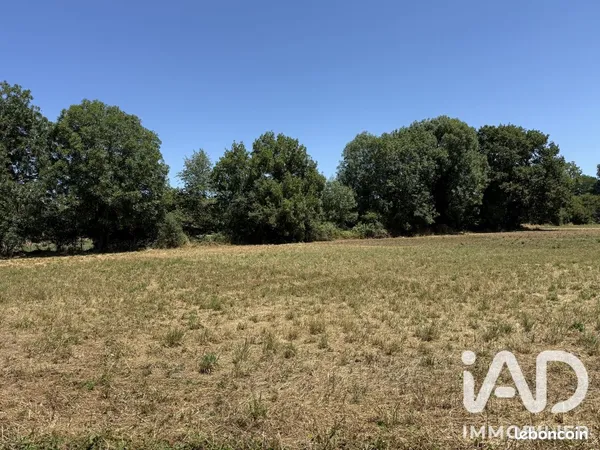 Terrain 619 m² Idron