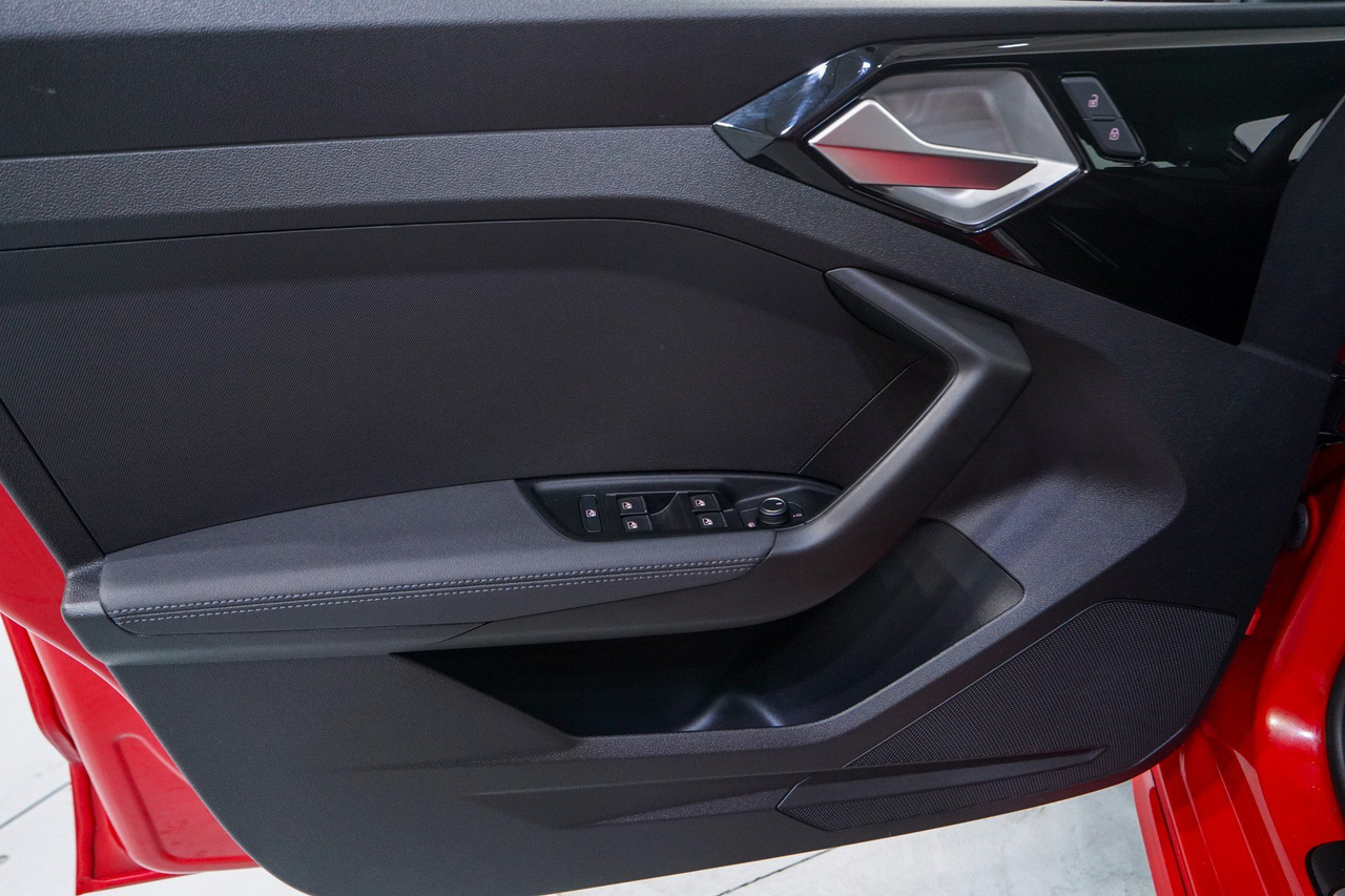 Audi A1 Sportback — photo 16