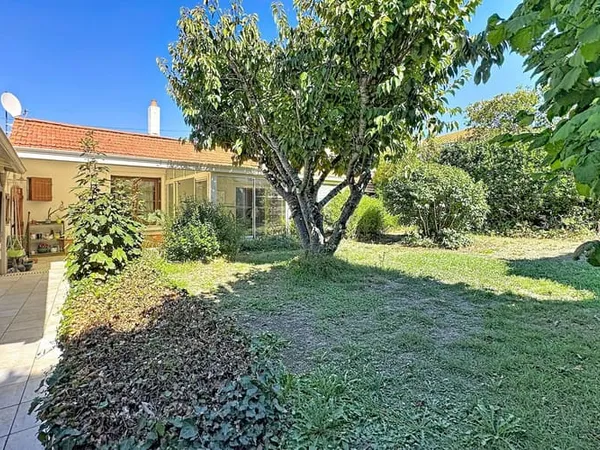 Maison 6 pièces 177 m²