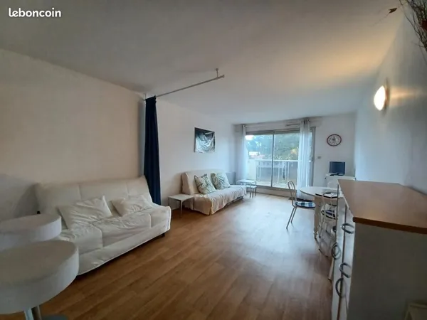 Parking 33 m²