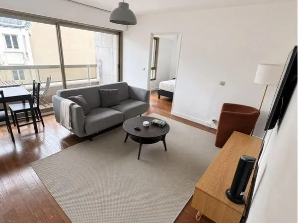 Appartement deux pièces DISPONIBLE