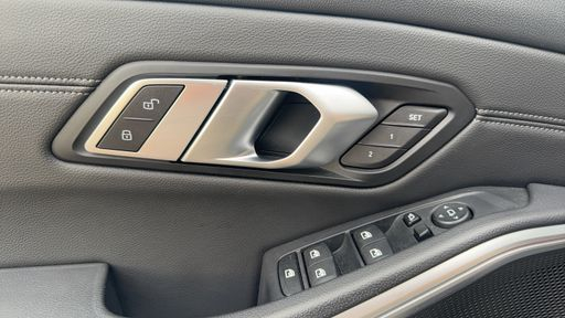 BMW 340i Touring 3.0 374 Mild Hybrid xDrive BVA - M Sport – 2021 – 80519 km – Essence – Boîte Automatique — photo 33