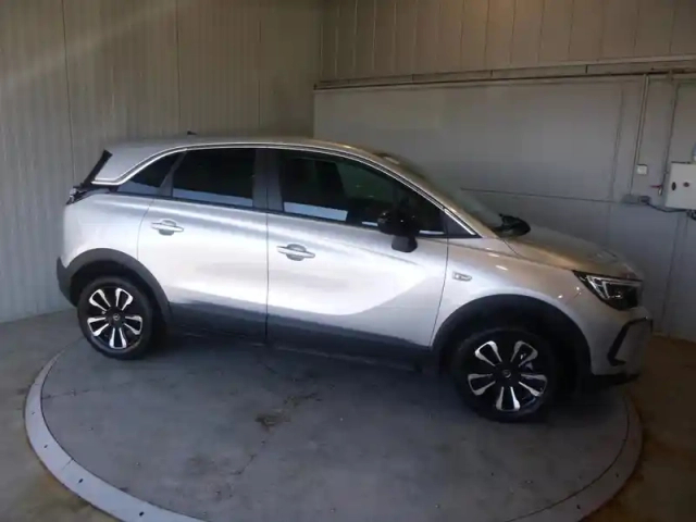 Opel Crossland 1.2 turbo 110ch elegance — photo 7